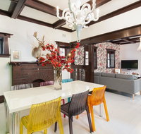 Ravenswood - Luxurious spacious 4 Br walk to Clovelly Beach - Newcastle Accommodation