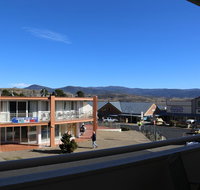 Razorback 8 - Newcastle Accommodation