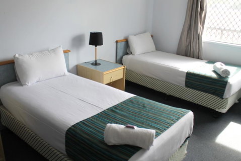 Rocky Glen Hotel Motel Gladstone - Newcastle Accommodation 1