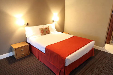 Rose & Crown Hotel - Newcastle Accommodation 2