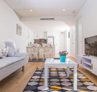 Rosebery APT for Travelling Couple Green Square - Newcastle Accommodation