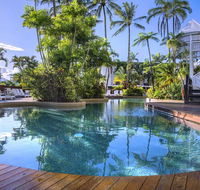 Rydges Esplanade Resort Cairns - New Castle Tourism