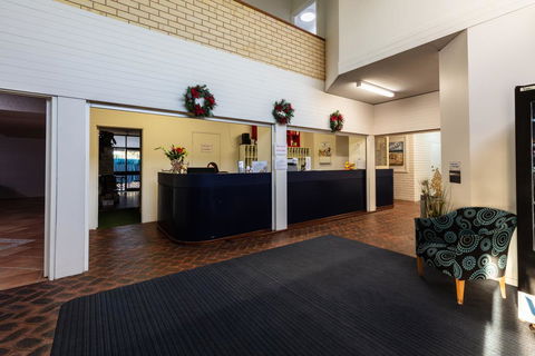 Sails Geraldton Accommodation - New Castle Tourism 1