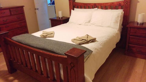 Sallys B&b - Newcastle Accommodation 0