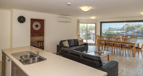SALT - 37 Oceanview Drive - New Castle Tourism 3