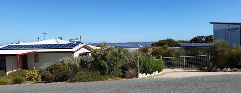 Samphire: Coorong Accommodation - Newcastle Accommodation 3