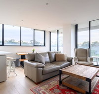 Sanctuary Resort-Style on the Banks of the Yarra - Newcastle Accommodation