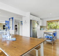 SANTORINI BEACH HOUSE - SAFETY BEACH - Newcastle Accommodation