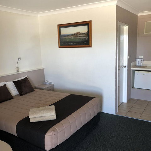 Sapphire City Motor Inn - Newcastle Accommodation 3