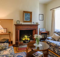 Sargeants  Armoury Cottages 1823 - Newcastle Accommodation