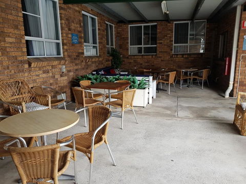 Seabreeze Beach Hotel - Newcastle Accommodation 3