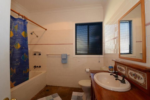 Seahaven Beach House - Shellharbour - Newcastle Accommodation 1