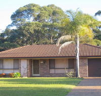 SEASCAPE in NARRAWALLEE - Newcastle Accommodation