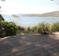 Seeblick 2 on Lake Jindabyne - Newcastle Accommodation