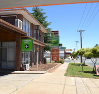 Shamrock Hotel Motel Balranald - Newcastle Accommodation