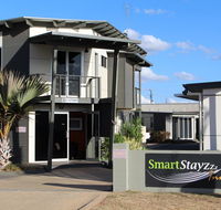 Smart Stayzzz Inns - Newcastle Accommodation