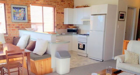 Snow Ridge 4 - Newcastle Accommodation 2