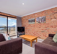 Snowridge 7/12-15 Kirwan Close - Newcastle Accommodation