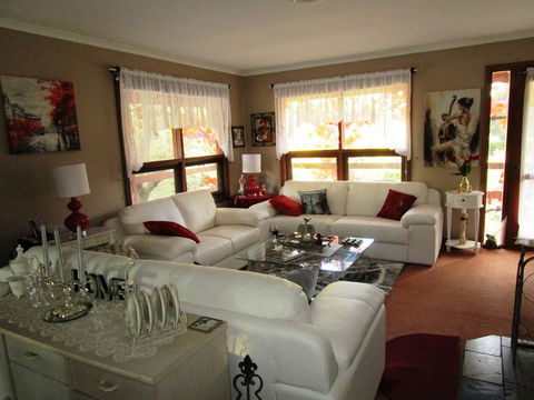 Southern Vales Bed & Breakfast - New Castle Tourism 2