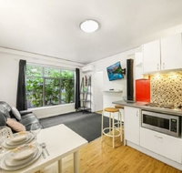 St Kilda All Inclusive - Newcastle Accommodation