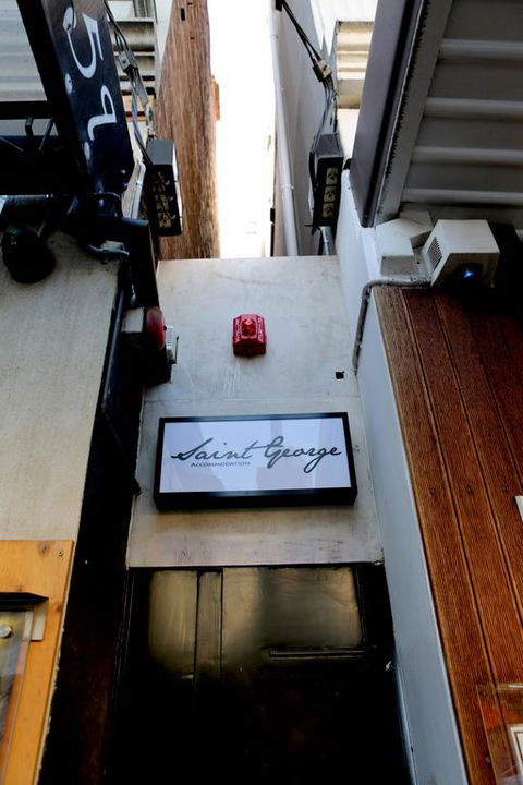 Studio 5 - Saint George Accommodation - Newcastle Accommodation 3