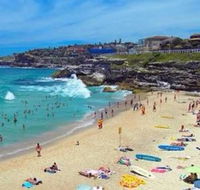 Stunning Beach Living - Newcastle Accommodation