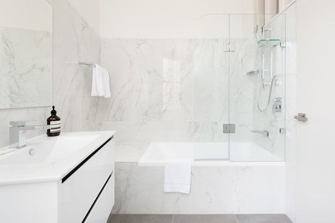 STUNNING SYDNEY HOME 9 - Newcastle Accommodation 3