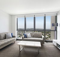 Stunning Views on the 41st Floor - New Castle Tourism