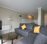 Summit 12/35 Clyde Street - Newcastle Accommodation