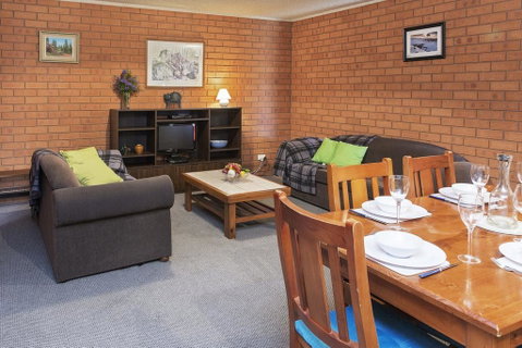 Sunrise 9 - Newcastle Accommodation 2