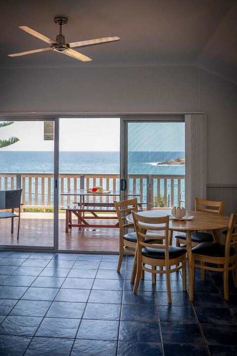 Surf Beach Holiday Park - Newcastle Accommodation 3