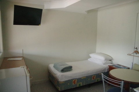 T's Resort & Motel - New Castle Tourism 3