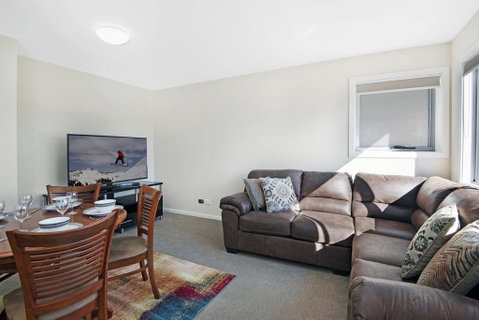 T-Bar On Twynam - Newcastle Accommodation 2