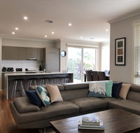 Taboga 3 bedroom 3 bathroom Villia - Newcastle Accommodation