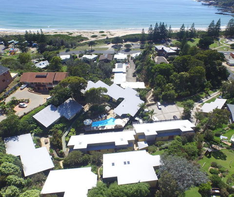 Tathra Beach House Holiday Apartments - Newcastle Accommodation 0