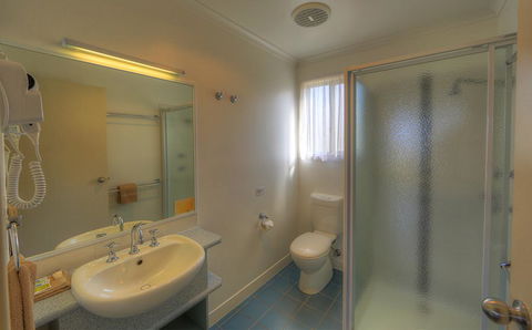 Tathra Beachside - Newcastle Accommodation 3