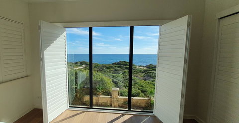 The Beach House - Port Bouvard - New Castle Tourism 3