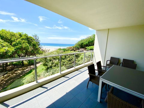 The Beach Resort Cabarita - New Castle Tourism 0