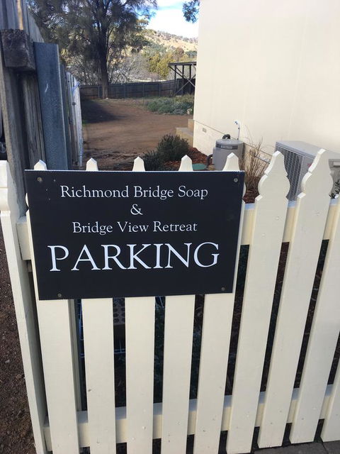 Bridge View Retreat - Newcastle Accommodation 13