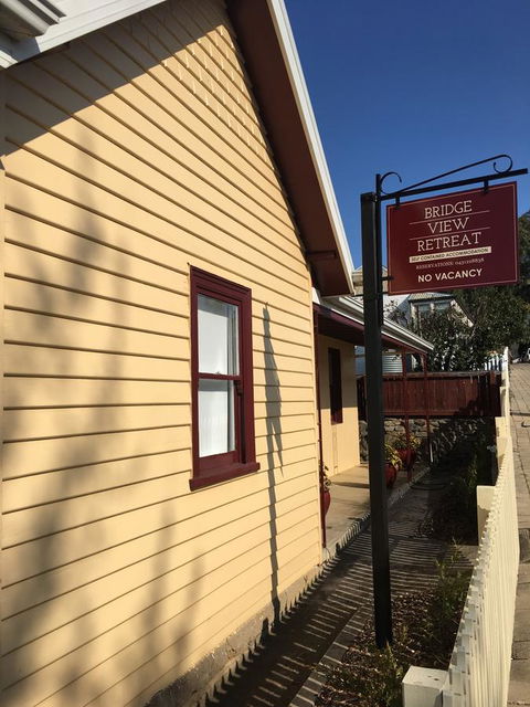 Bridge View Retreat - Newcastle Accommodation 10