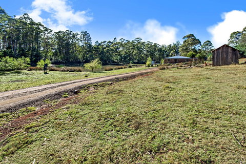 Naivasha Cottage - Newcastle Accommodation 15