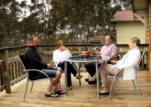 Bicheno By The Bay - New Castle Tourism 26