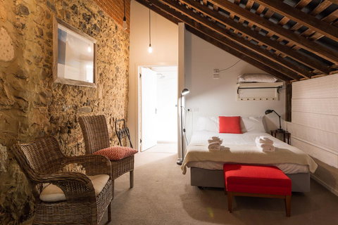 Ratho Farm - Newcastle Accommodation 7