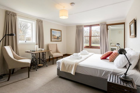 Ratho Farm - Newcastle Accommodation 0