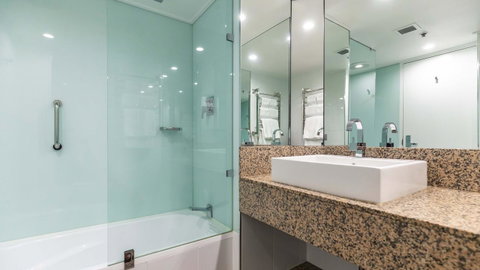 Hotel Grand Chancellor Hobart - Newcastle Accommodation 12