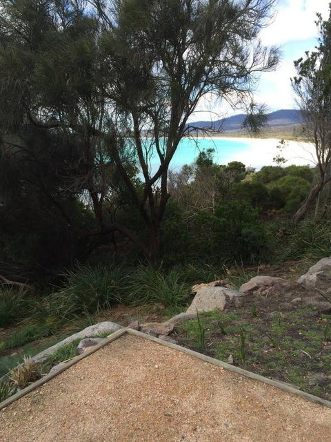 Holland House Bay Of Fires - Newcastle Accommodation 1