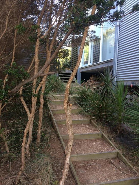 Holland House Bay Of Fires - Newcastle Accommodation 6