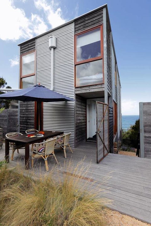 Holland House Bay Of Fires - Newcastle Accommodation 13