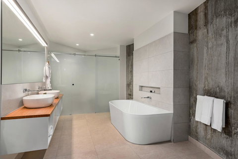 Peppers Silo - Newcastle Accommodation 13