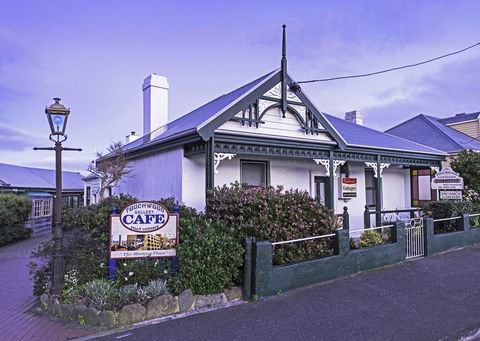 Touchwood Cottages - Newcastle Accommodation 5